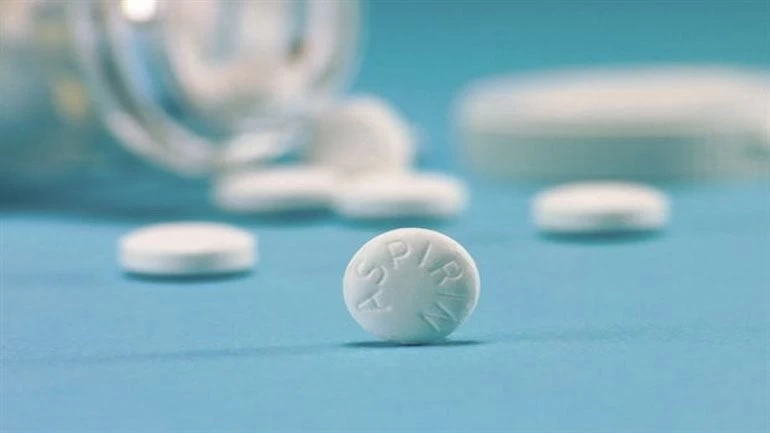 Ασπιρίνη: Νέα έρευνα ανατρέπει τα δεδομένα – Τι πρέπει να προσέχετε